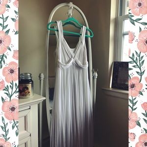 White maxi dress